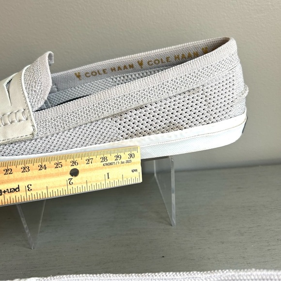Cole Haan Women Pinch Maine Classic Penny Loafer Gray Silver Flats Sz 11 Preppy - Picture 16 of 16